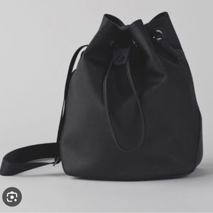 Lululemon buckets of fun bag
